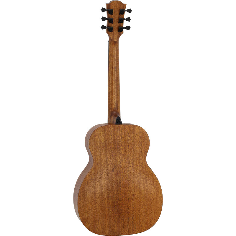 Escapade Red Cedar inkl. Gitarrentasche
