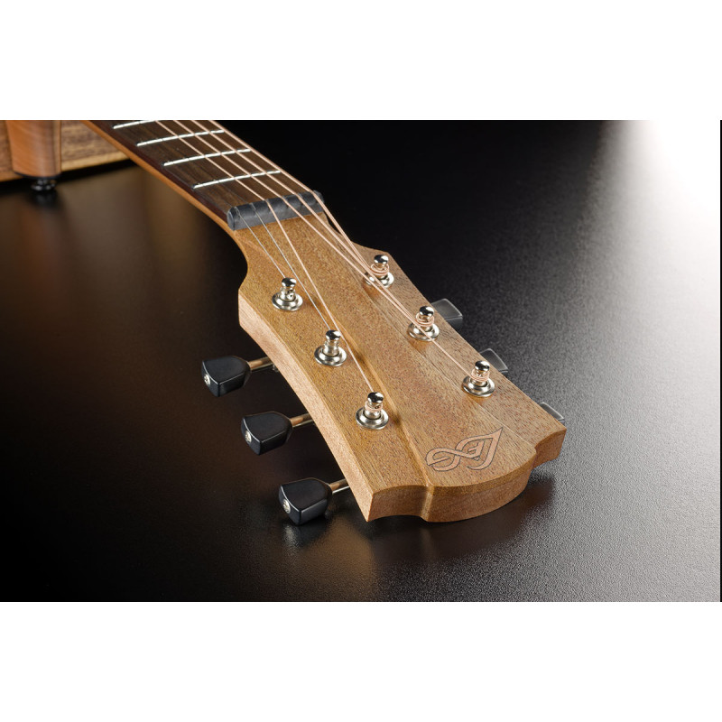 Tramontane 70 Travel Acoustic 